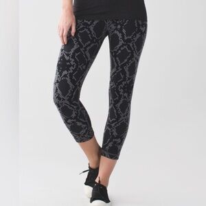 Lululemon Wunder Under High Rise Crop Leggings